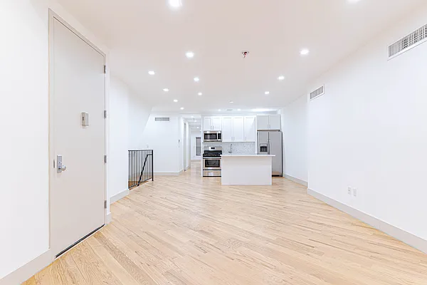 Rented by EXP Realty NYC | media 61