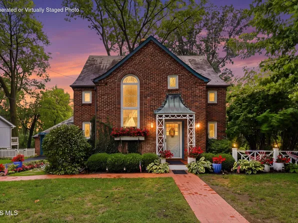 603 Water St, Woodville, OH 43469