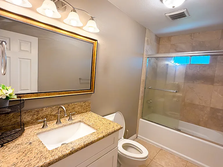 1521 W Kimberly Ave — Photo 4