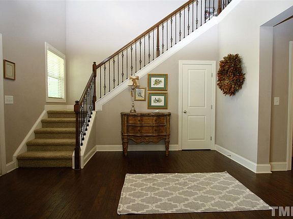 3rd image of 5 Wesleywood Dr