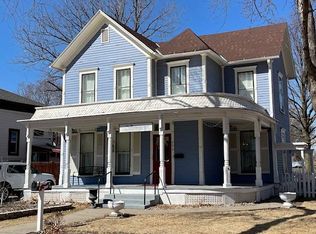 909 L St, Aurora, NE 68818