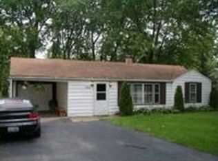 522 S Loucks St, Aurora, IL 60505