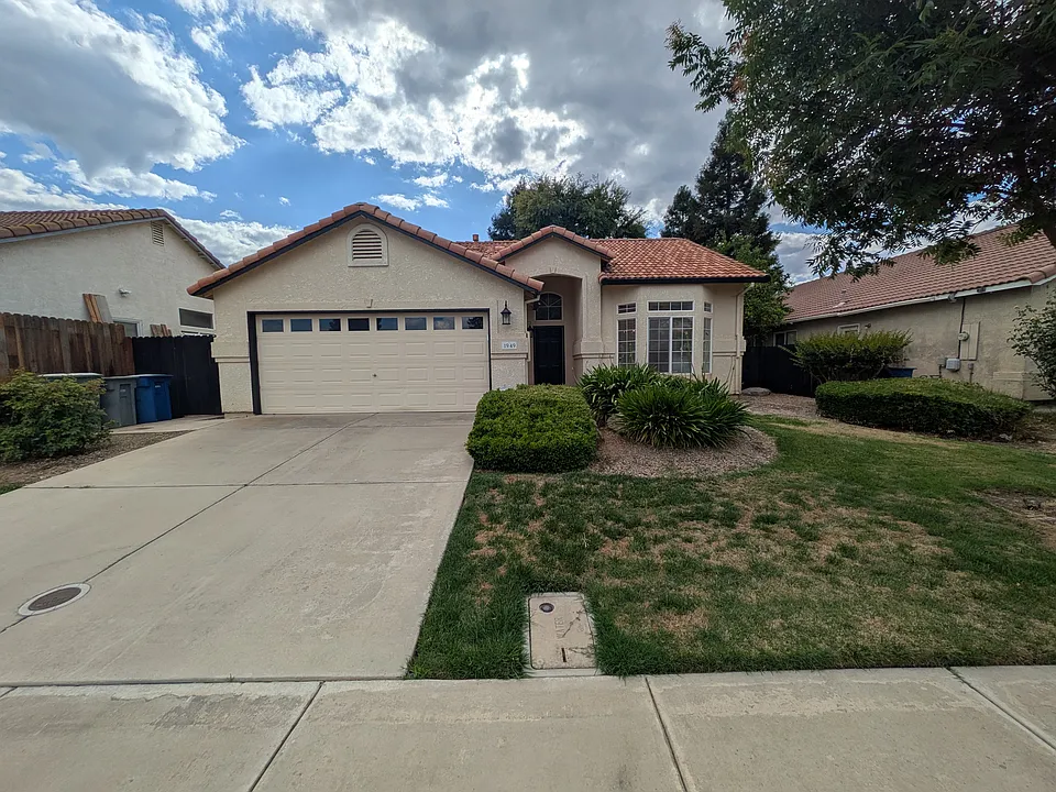 1949 Woodhaven Ct