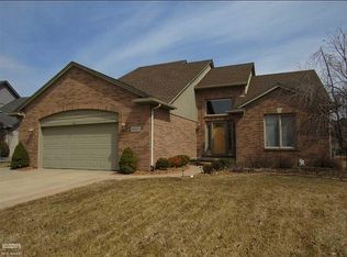 36553 Brennan Rd, New Baltimore, MI 48047