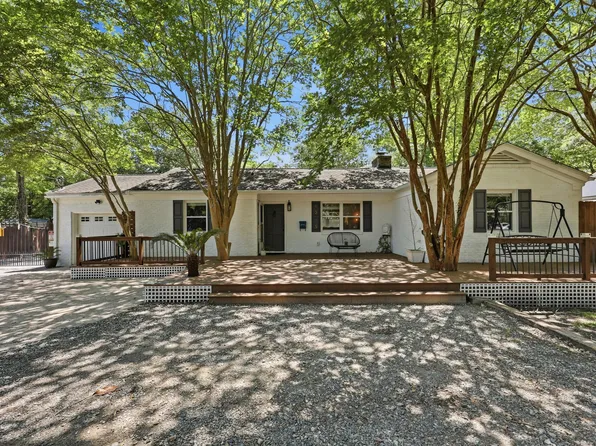 1215 Wimbee Dr, Charleston, SC 29407