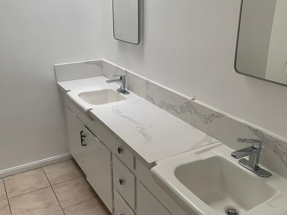 1st image of 905 S Bedford St APT 5