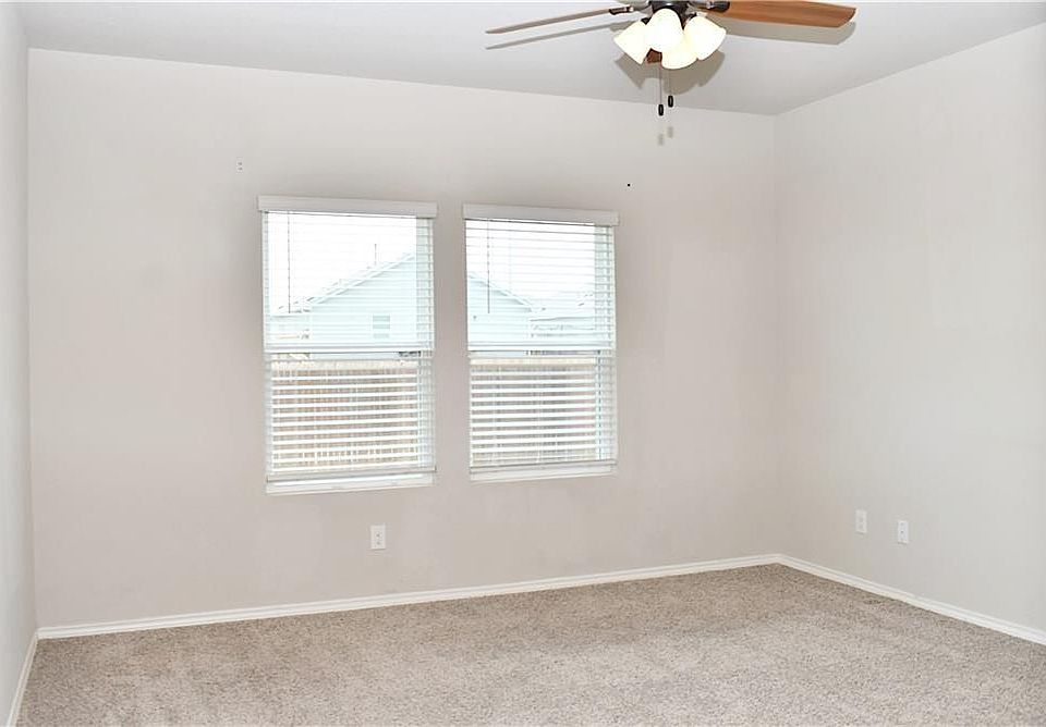 1st image of 491 Mallow Dr