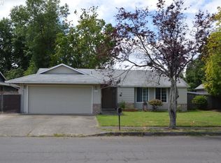 817 SW Mawrcrest Pl, Gresham, OR 97080