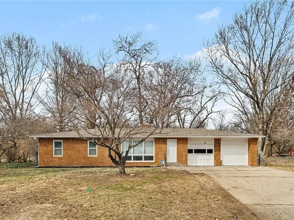 504 S Hunter St, Independence, MO 64050