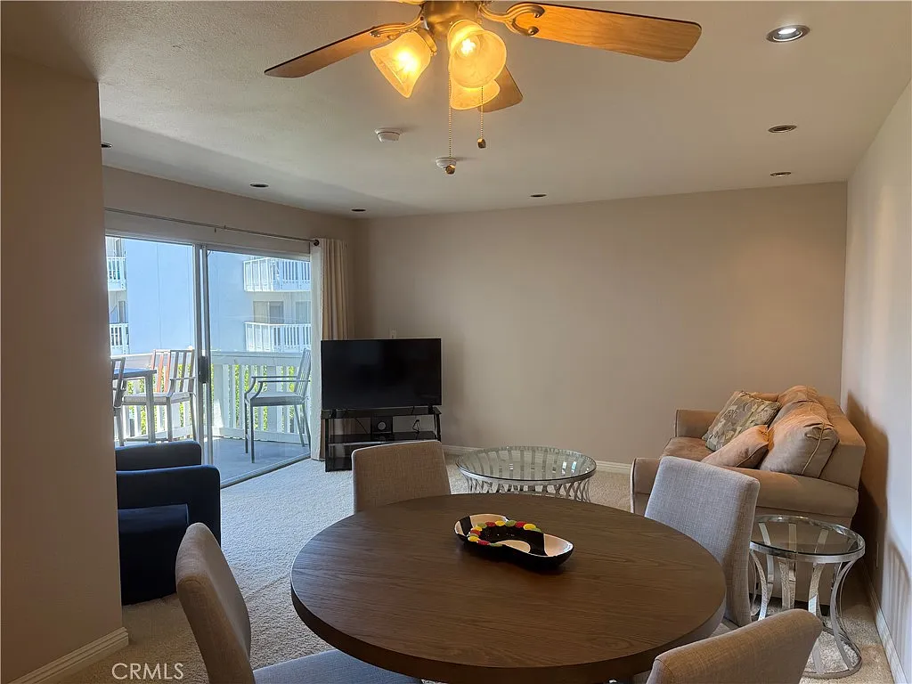 1 bed, 619 sqft, $3,395 — Photo 4