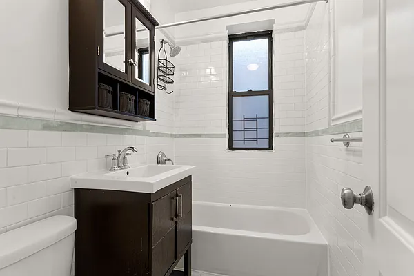 Rented by Compass | media 6