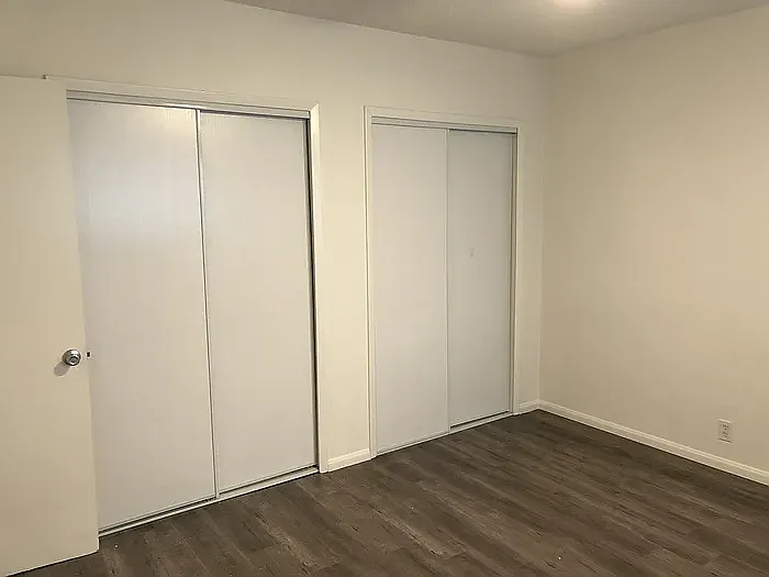 714 N West Knoll Dr #4 — Photo 2