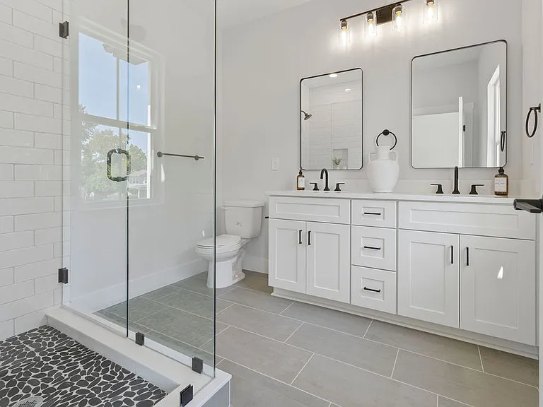 3127 Columbus Cir — Photo 12