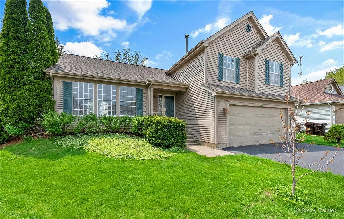 474 Cromwell Ct photo 1