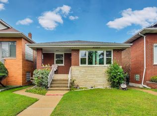 2036 Atchison Ave, Whiting, IN 46394