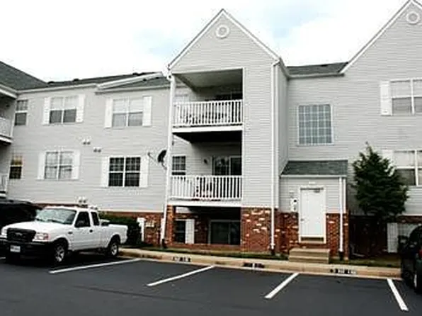 102 Grosvenor Ln APT 3, Stafford, VA 22556
