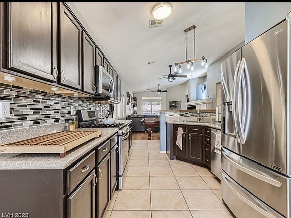 5th image of 4908 Morning Falls Ave