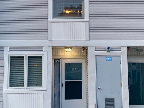 106 Northridge Rd #106, Beverly, MA 01915