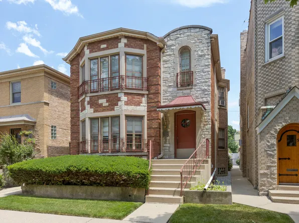 5745 N Richmond St, Chicago, IL 60659