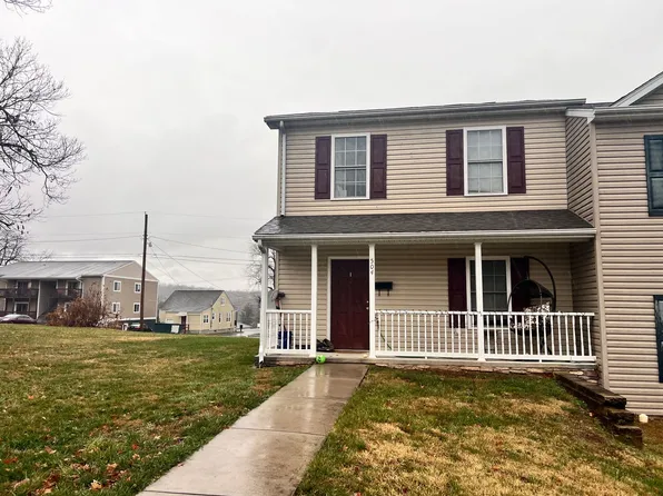 504 Clement St, Radford, VA 24141