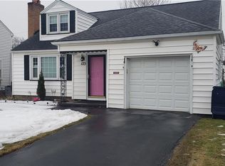 123 Queensboro Rd, Rochester, NY 14609
