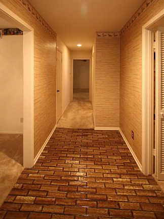 3rd image of 478 Yorktown Ln