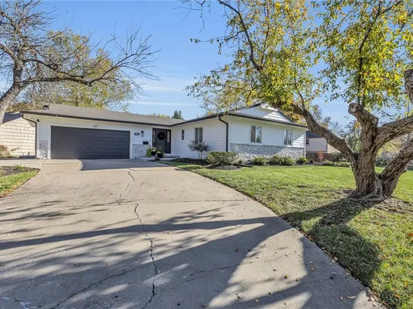 9601 Lowell Ave, Overland Park, KS 66212