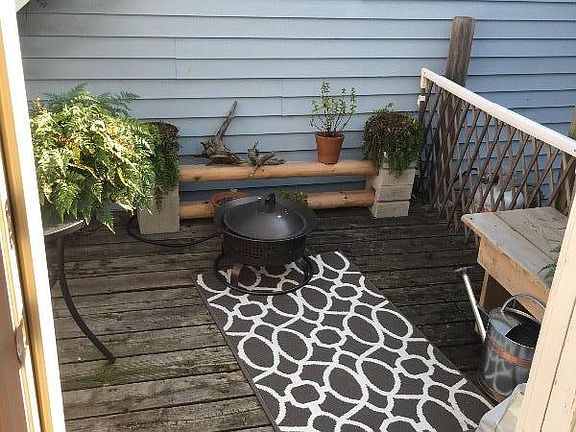 5th image of 3055 S Bonfield St APT 1
