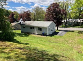20 Paddock Pl, South Portland, ME 04106