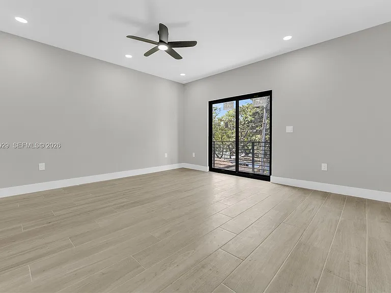1816 NW 49th St — Photo 13
