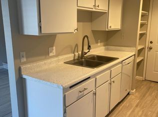817 Tracey St, Henderson, NV 89015
