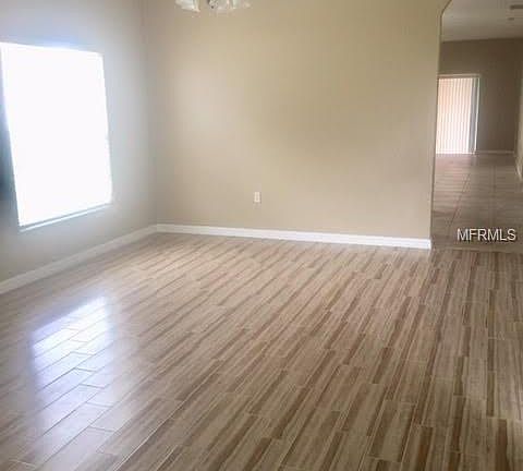 5th image of 4381 Spring Blossom Dr