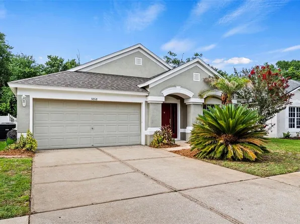 5868 War Admiral Dr, Zephyrhills, FL 33544