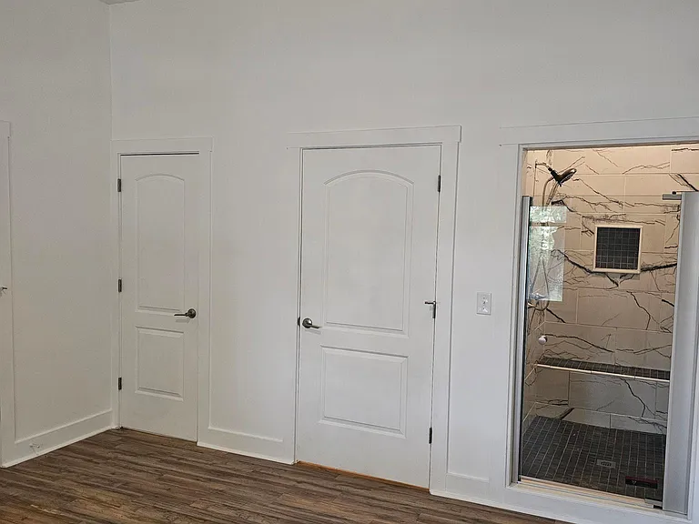 1616 Ellwood Ave #F1 — Photo 5