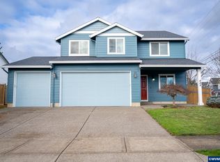 489 Tulip Ave, Woodburn, OR 97071