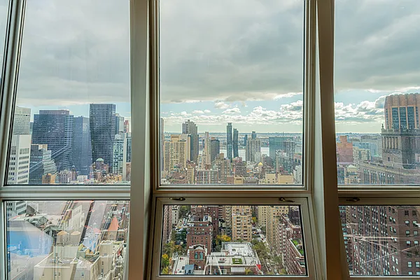 Rented by Corcoran | media 19