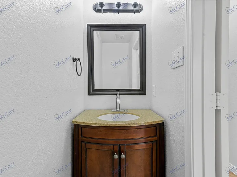 1403 Marblecrest Dr — Photo 29