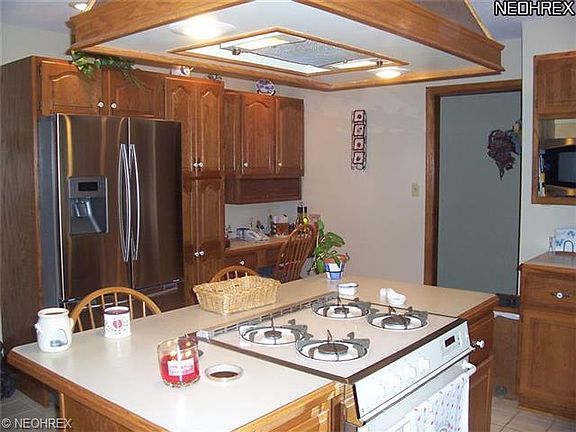 4th image of 5749 Logan Arms Dr