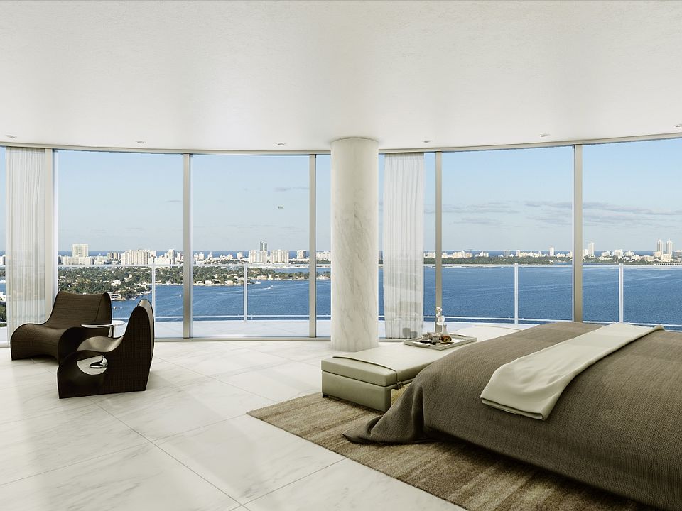 1st image of 1770 N Bayshore Dr APT 17B