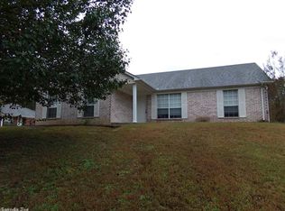 1407 Ridgecrest Dr, Benton, AR 72015
