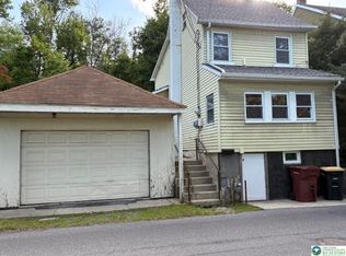 3285 Water St, Whitehall, PA 18052