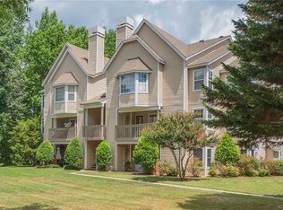 107 Stratford Dr APT A, Williamsburg, VA