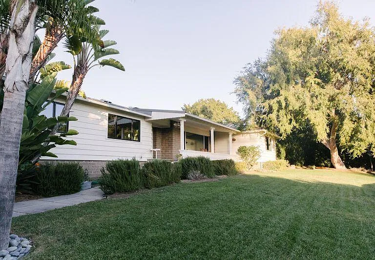 4140 Marina Dr — Photo 26