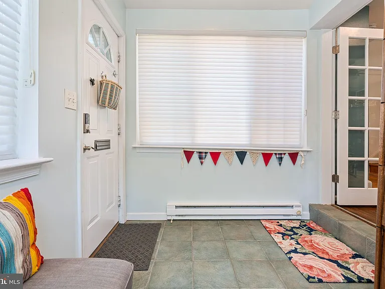 6011 Williamsburg Rd — Photo 6