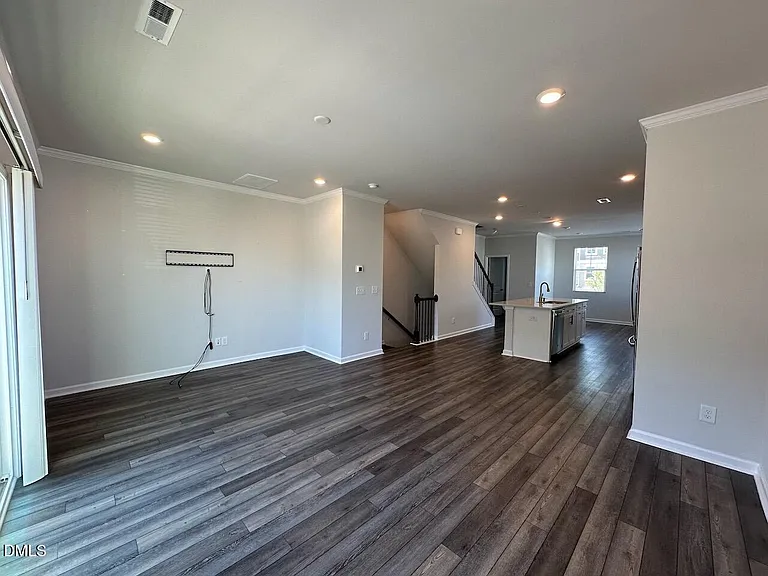 2521 Laurel Valley Way — Photo 8