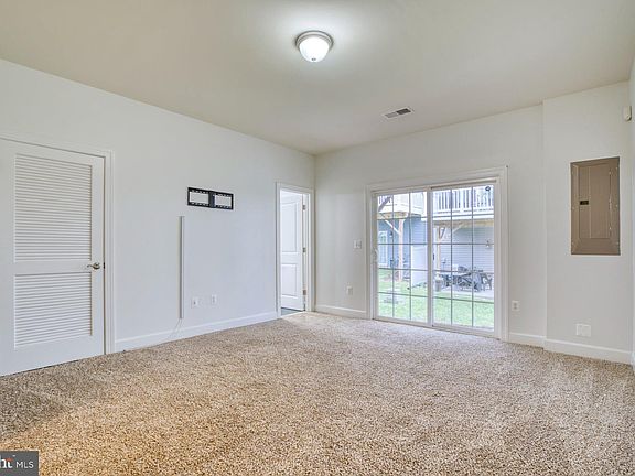 5th image of 6066 Camerons Ferry Dr