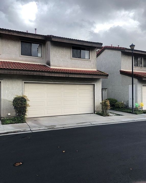 1st image of 11868 Los Alisos Cir