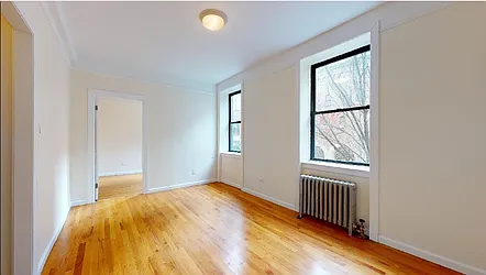 Rented by Manhattan Realty Group