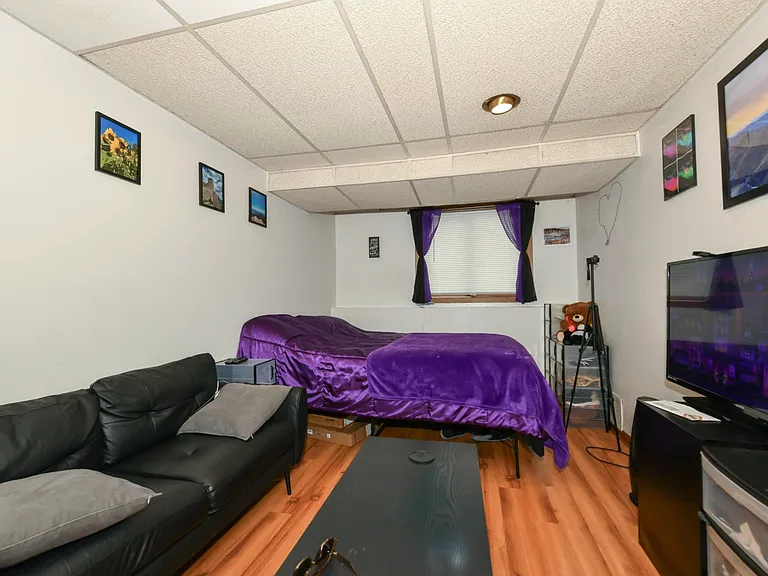 2911 E Vogel Ave #B — Photo 12