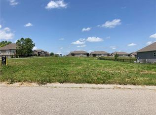 4400 Valley Ridge Dr, Saint Joseph, MO 64505